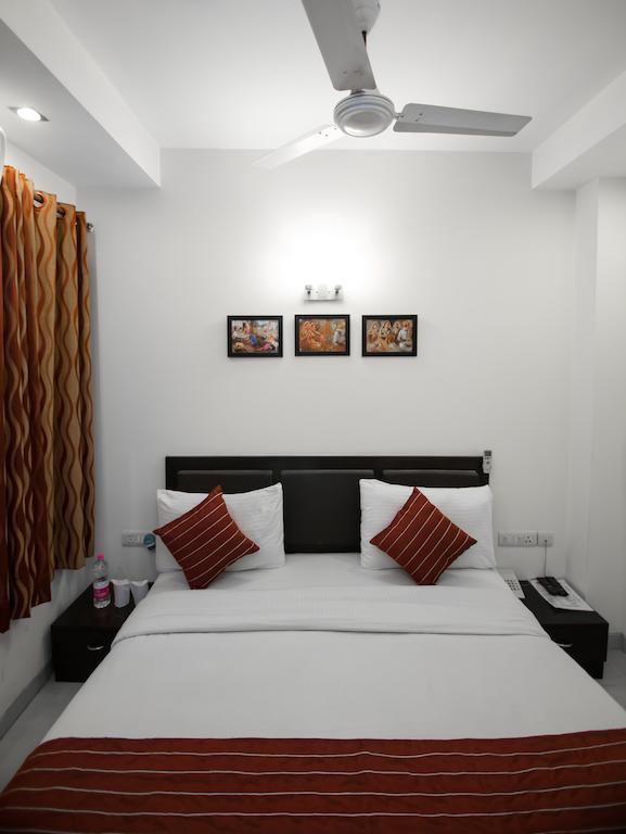 Airport Hotel Jet Inn Suites New Delhi Exterior photo